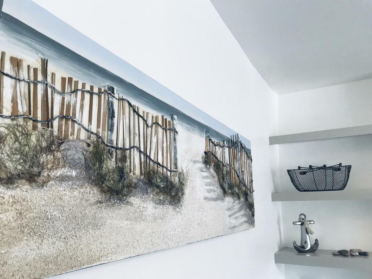 Nancie'S Place - Dartmouth Town Center With Private Parking - A Traditional Georgian Private Duplex Apartment - Beautifully Refurbished - Two Bedrooms, Bathroom, Kitchen And Lounge Diner Экстерьер фото